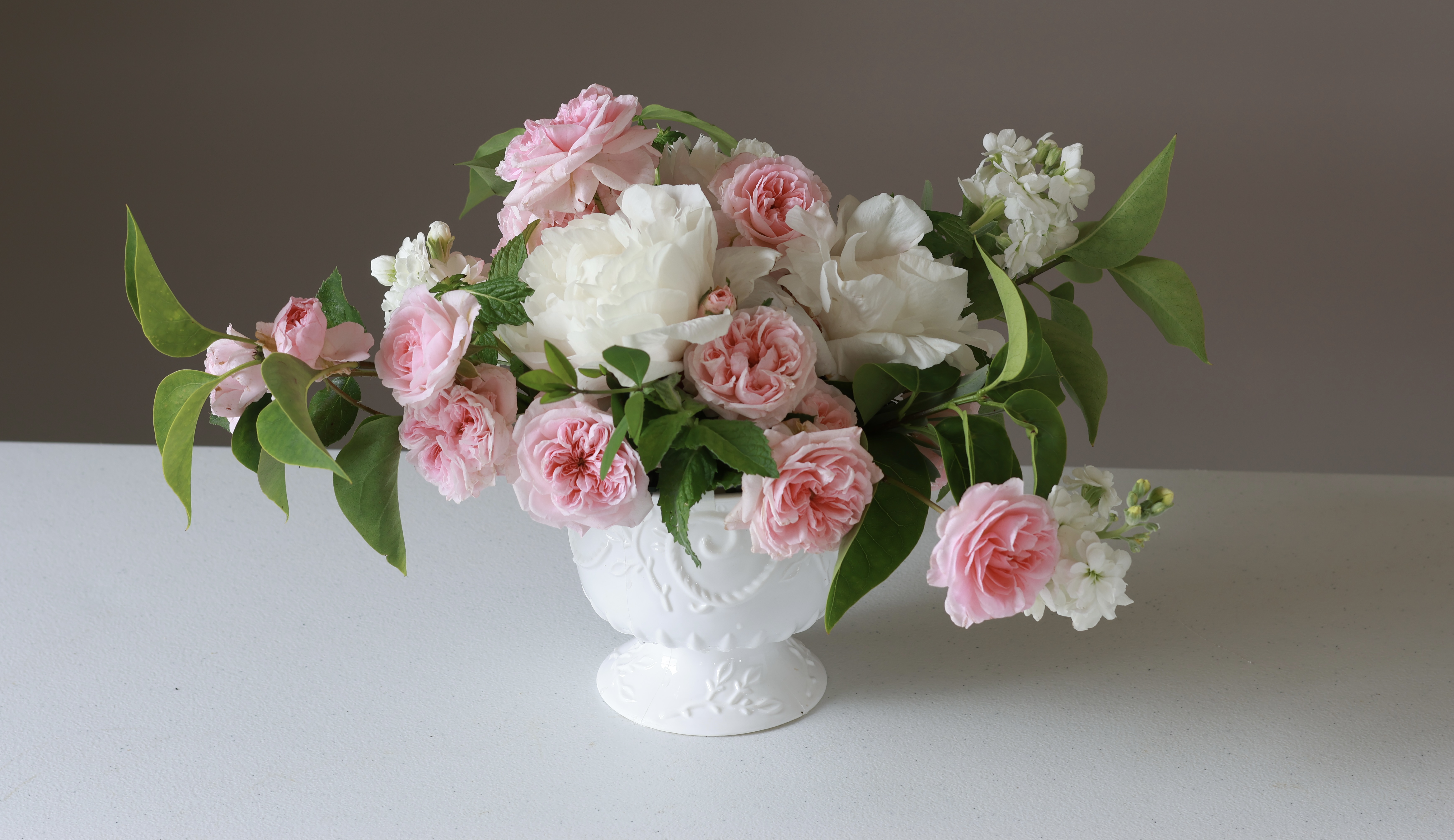 Experience the Flower Farm in Bloom: June Bridal Farm Preview